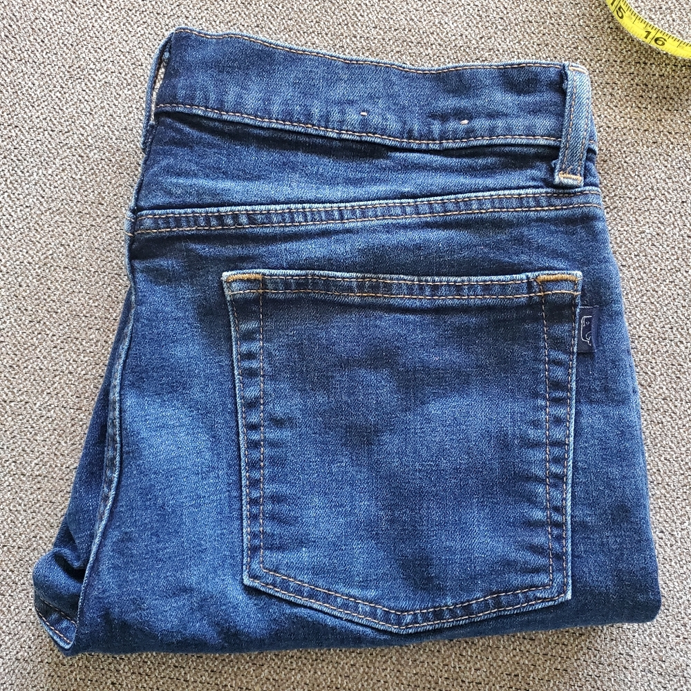 Vineyard Vines jeans size 33x30 like new - Picture 4 of 9